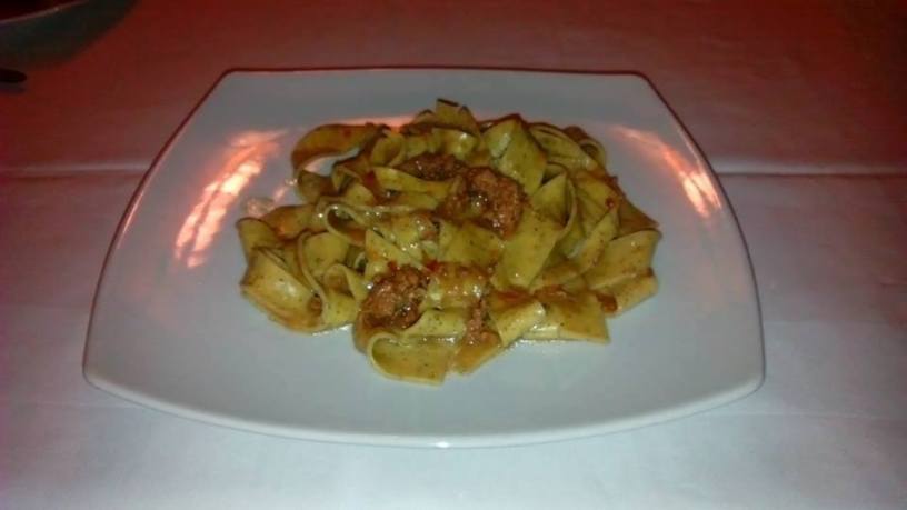 piatto preparato con la farina di canapa