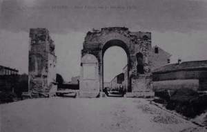 Foto 1860  con lapide commemorativa della battaglia del volturno